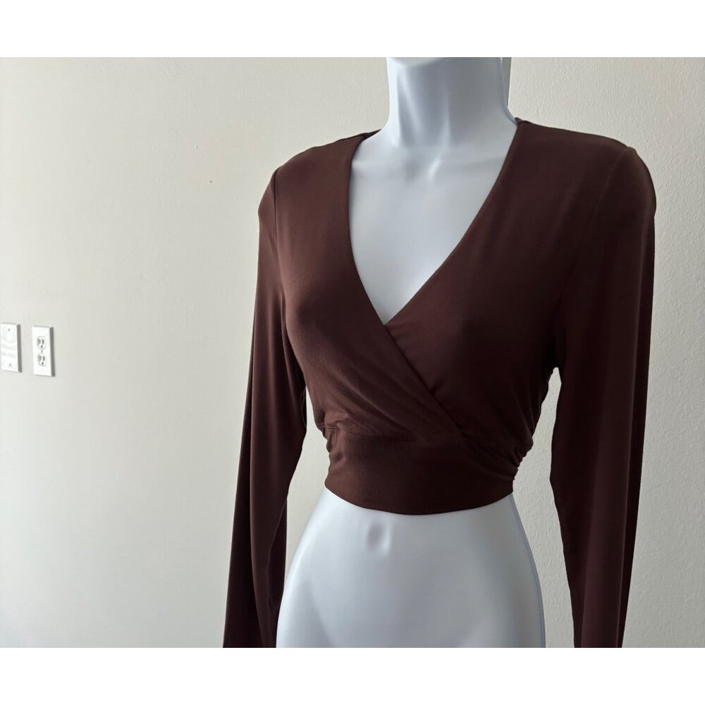 Klassy Network Top Large Deep V-Neck Cropped Wrap Y2K Dark Academia Street Style - Picture 12 of 13